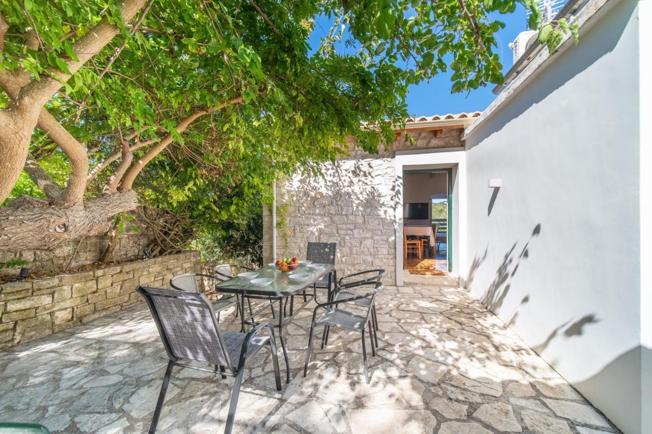 Villa Adamantia Paxos Γάιος Εξωτερικό φωτογραφία